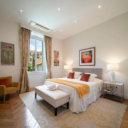 Ref 1831 - Center - For Rent Willa Cannes