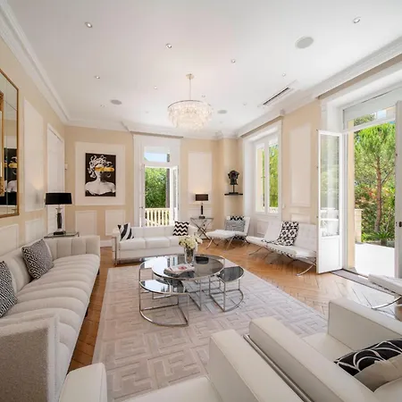 Ref 1831 - Center - For Rent * Cannes