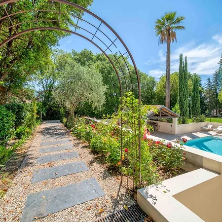 Ref 1831 - Center - For Rent Βίλα *