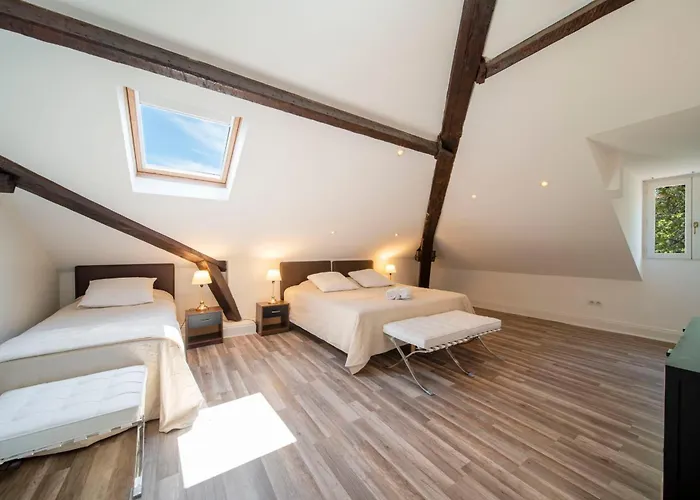 Villa Ref 1831 - Center - For Rent *